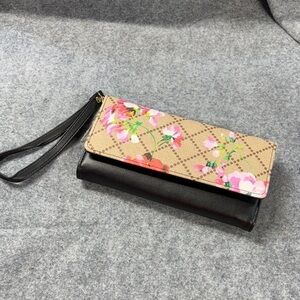 AR New York Wallet Womens Tan Floral Black with Optional Wristlet Strap